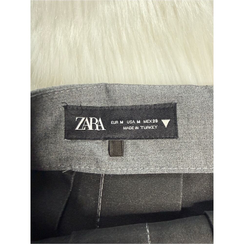 Zara Gray Box Pleat Mini Skirt - Picture 3 of 7